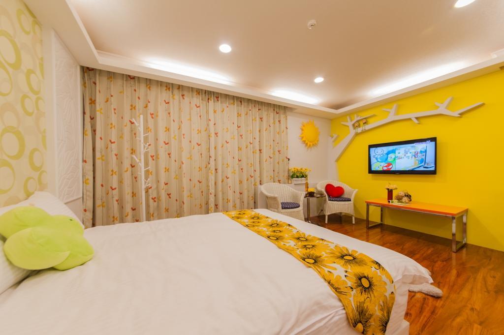 自助式入住-我的秘密基地-平日可2人包棟-可刷國民旅遊卡-My Secret Place Wujie Luaran gambar
